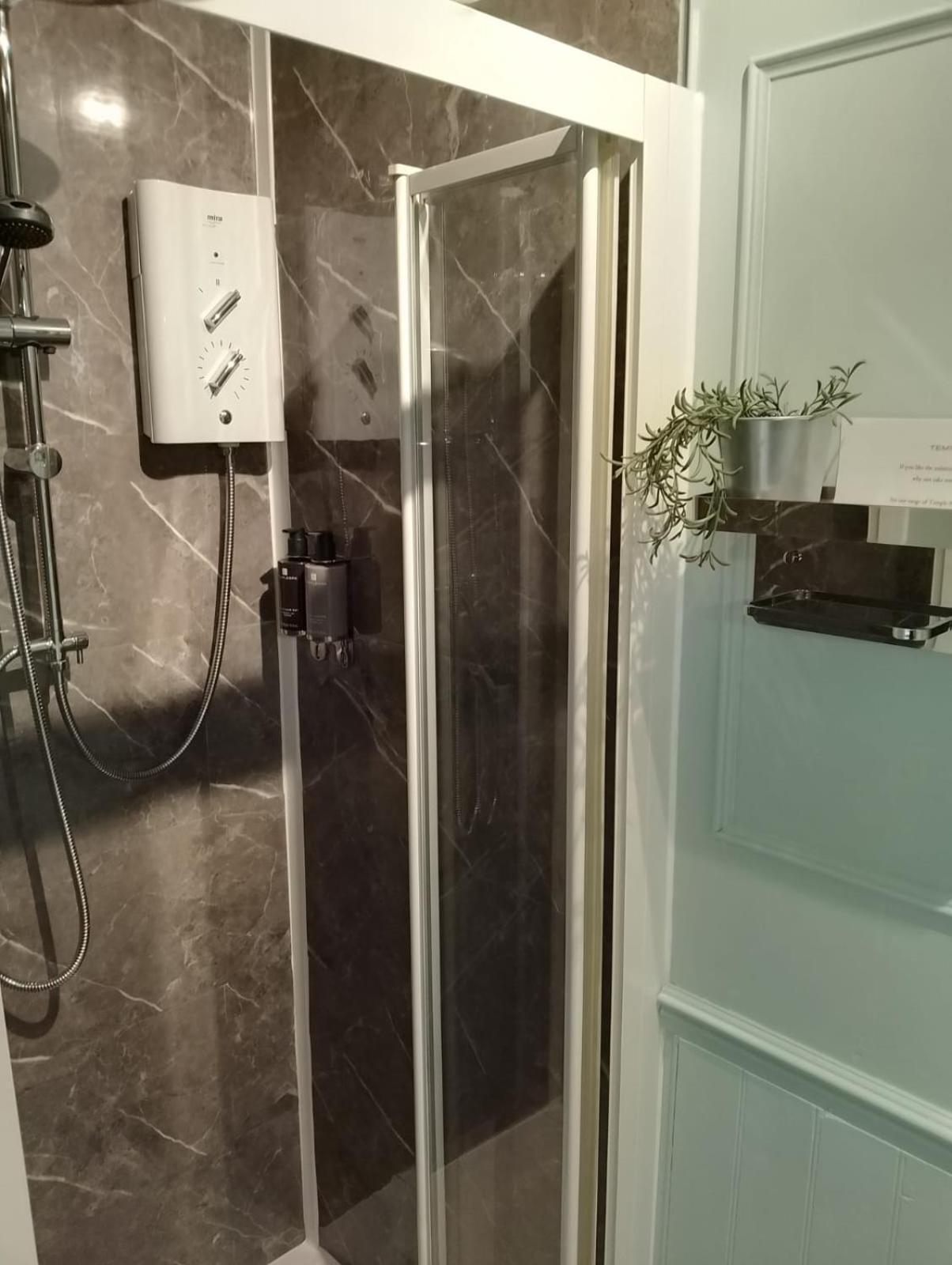 盖尔威小屋 托基 外观 照片
